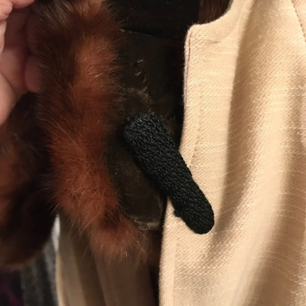 Vintage Beth Fritz of The Drake Chicago Fur Stole/Collar